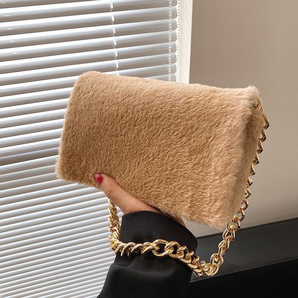 evening bags autumn and winter texture plush shoulder bag 2021 fashion women's designer chain underarm messenger
evening bags autumn and winter texture plush shoulder bag 2021 fashion women's designer chain underarm messenger