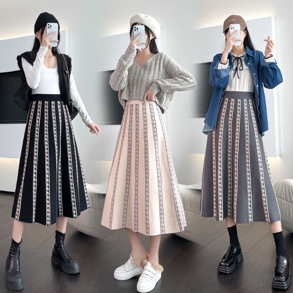 skirts high waist knitted autumn winter women's fashion temperament, thin thous bird grid large swing skirt, medium and long a-line, Black
skirts high waist knitted autumn winter women's fashion temperament, thin thous bird grid large swing skirt, medium and long a-line, Black