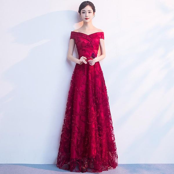 ethnic clothing lace bride wedding party dress gown slash neck appliques qiapo female off shoulder cheongsam burgundy floor length vest, Red
ethnic clothing lace bride wedding party dress gown slash neck appliques qiapo female off shoulder cheongsam burgundy floor length vest, Red