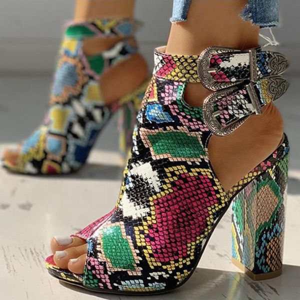 sandals 2021 summer vintage snake print buckle block heel platform shoes peep toe snakeskin thick gladiator women, Black
sandals 2021 summer vintage snake print buckle block heel platform shoes peep toe snakeskin thick gladiator women, Black