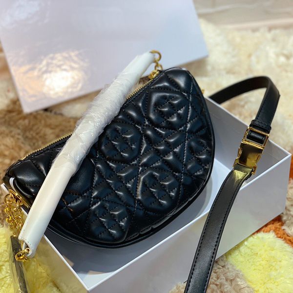 5a+ crossbody designer bags luxurious mini 23cm fashion shoulder designers women handbags lambs leather clutch with badge chain flap purse w
5a+ crossbody designer bags luxurious mini 23cm fashion shoulder designers women handbags lambs leather clutch with badge chain flap purse w