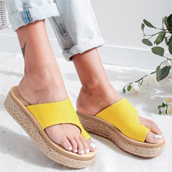 sandals women summer open toe wedges beach shoes vintage woman mid heels slides platform plus size sandalias mujer 2021, Black
sandals women summer open toe wedges beach shoes vintage woman mid heels slides platform plus size sandalias mujer 2021, Black