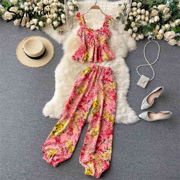 two piece pants set women summer vintage floral print short spaghetti strap elastic high waist harem pant 210607, White
two piece pants set women summer vintage floral print short spaghetti strap elastic high waist harem pant 210607, White