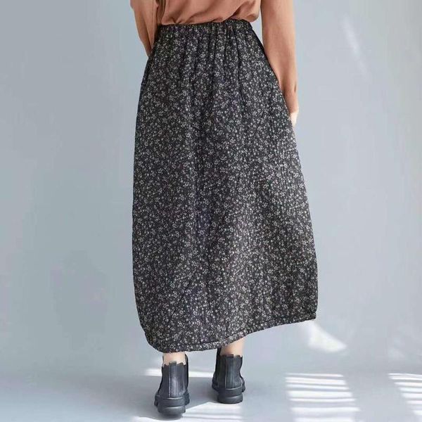 skirts retro cotton and plush skirt female loose casual print winter thick warm half-length a, Black
skirts retro cotton and plush skirt female loose casual print winter thick warm half-length a, Black