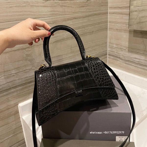 women shoulder old flower gold chain cross body bag pu leather handbags purse female messenger tote bags wallet c08
women shoulder old flower gold chain cross body bag pu leather handbags purse female messenger tote bags wallet c08