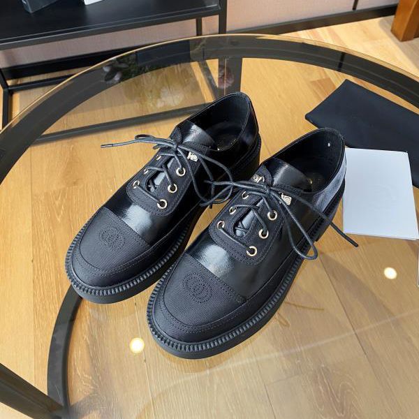 2021 new women's shoes designer comfortable leather brand lace up platform luxury love shoelace shoe box, Red;white
2021 new women's shoes designer comfortable leather brand lace up platform luxury love shoelace shoe box, Red;white