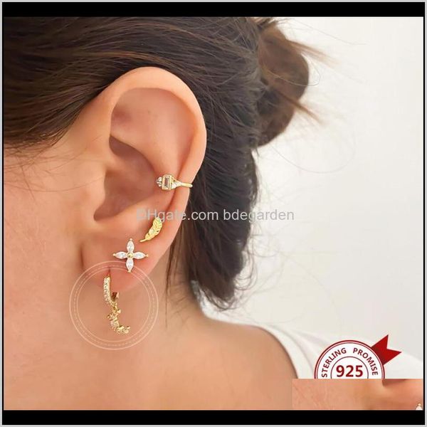 hoop & hie delivery 2021 925 sterling sier fashion cute moon drop hoops earrings with zircon cz minimalist jewelry aretes for women gift tph, Golden;silver
hoop & hie delivery 2021 925 sterling sier fashion cute moon drop hoops earrings with zircon cz minimalist jewelry aretes for women gift tph, Golden;silver