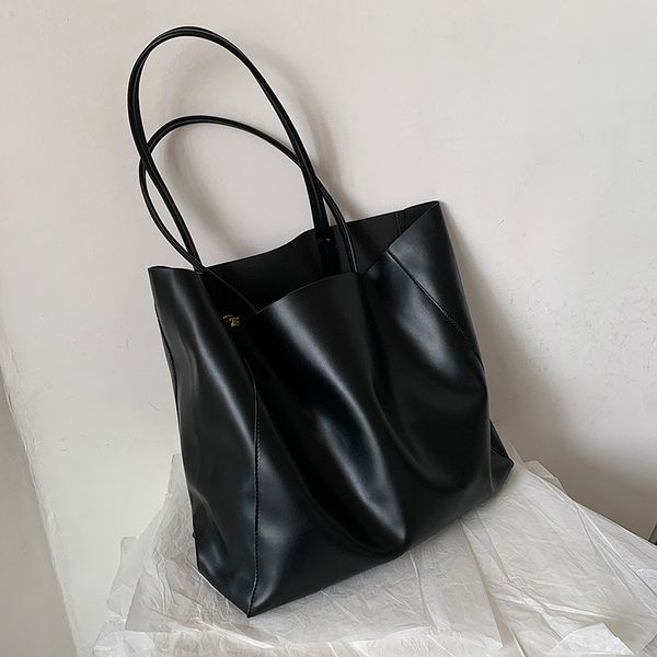 niche design korean version of the large-capacity bag female 2021 new fashion tote bag college students in class shoulder bag
niche design korean version of the large-capacity bag female 2021 new fashion tote bag college students in class shoulder bag