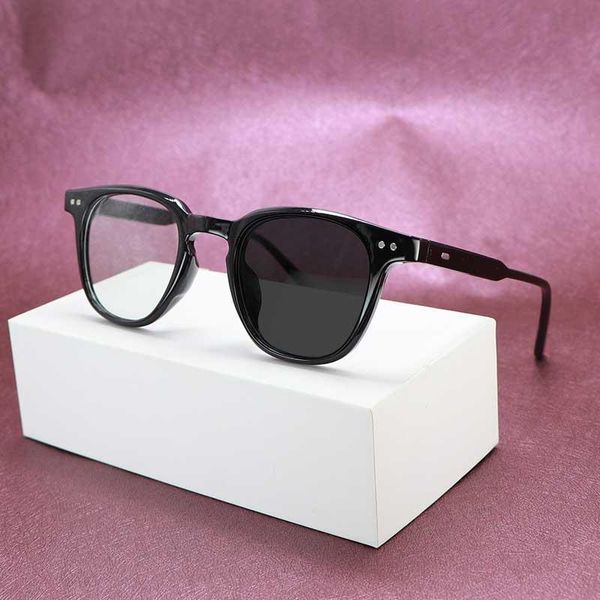 sunglasses pochromic eyeglass with anti radiation women chameleon glasses men business filter harmful blue light phone eye, White;black
sunglasses pochromic eyeglass with anti radiation women chameleon glasses men business filter harmful blue light phone eye, White;black