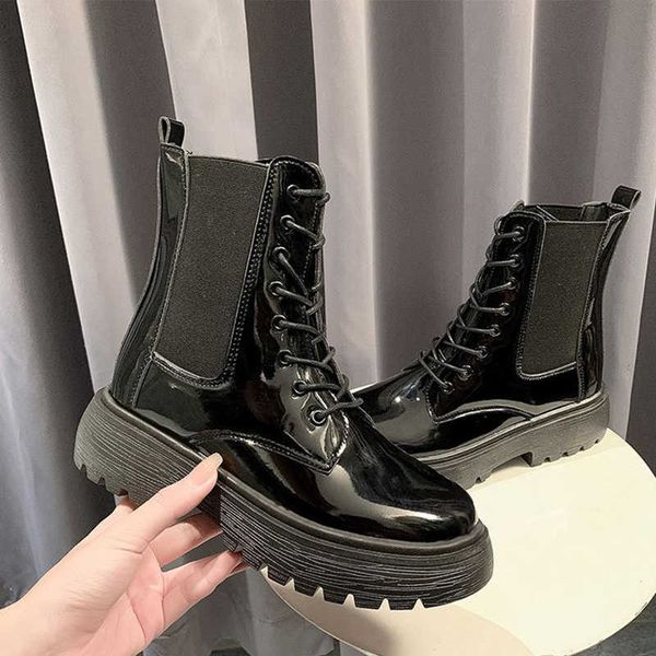women boots ankle short shoes autumn patent leather lace up ladies female pu non slip winter footwear 2020 shoes woman y0910, Black
women boots ankle short shoes autumn patent leather lace up ladies female pu non slip winter footwear 2020 shoes woman y0910, Black