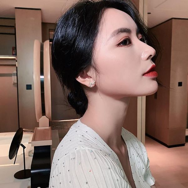 creative heartbeat stud earrings fashion korean women's jewelry european and american classic zircon versatile, Golden;silver
creative heartbeat stud earrings fashion korean women's jewelry european and american classic zircon versatile, Golden;silver