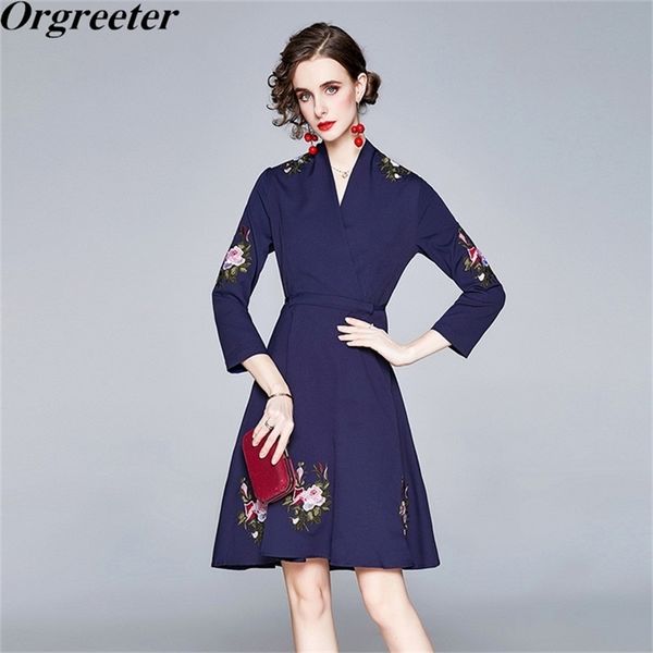 spring autumn office lady lace-up high waist v-neck dress women vintage flower embroidery elegant knee-length a-line 210602, Black;gray 
spring autumn office lady lace-up high waist v-neck dress women vintage flower embroidery elegant knee-length a-line 210602, Black;gray