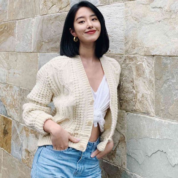 sweaters women loose cardigan knitted sweater autumn winter long sleeve v neck jumper cardigans casual streetwear fashion pull femme coat, White;black
sweaters women loose cardigan knitted sweater autumn winter long sleeve v neck jumper cardigans casual streetwear fashion pull femme coat, White;black