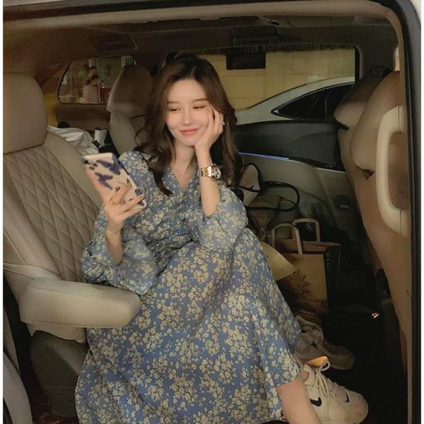 casual dresses french floral dress women vintage retro chiffon midi long sleeve elegant chic korean women's clothing autumn 2021, Black;gray
casual dresses french floral dress women vintage retro chiffon midi long sleeve elegant chic korean women's clothing autumn 2021, Black;gray