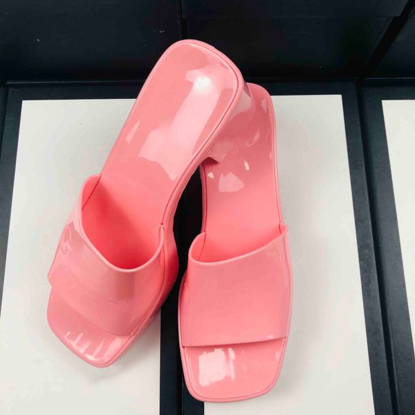 luxury women jelly slippers womens rubber thick heel slipper square toe sandals fashion high heeled ladies sandal with box, Black
luxury women jelly slippers womens rubber thick heel slipper square toe sandals fashion high heeled ladies sandal with box, Black