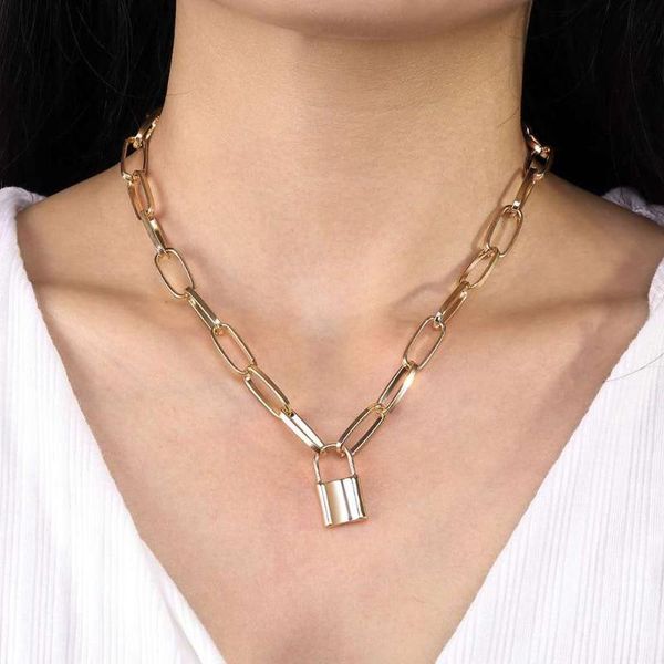 gold metal lock chain necklace for women punk style padlock pendant necklaces men jewelry, Silver
gold metal lock chain necklace for women punk style padlock pendant necklaces men jewelry, Silver