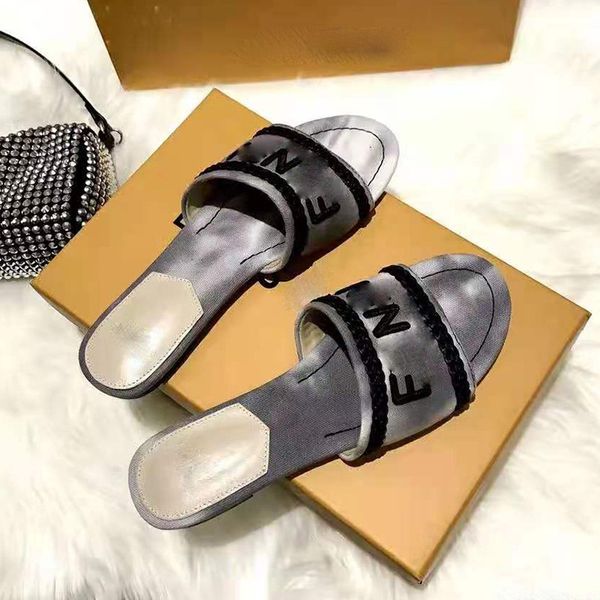 slippers for women's wear 2021 new fashion shoes, versatile in summer, fashionable flat bottomed flip flop, f family embroidered letter, Black
slippers for women's wear 2021 new fashion shoes, versatile in summer, fashionable flat bottomed flip flop, f family embroidered letter, Black