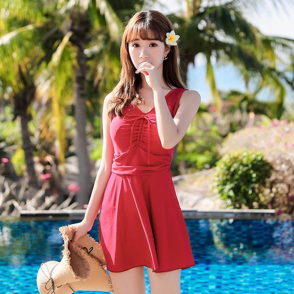 swimsuit women' 2019 new korean style cover belly show thin one-piece conservative skirt style spring bathing suit, Red;black
swimsuit women' 2019 new korean style cover belly show thin one-piece conservative skirt style spring bathing suit, Red;black