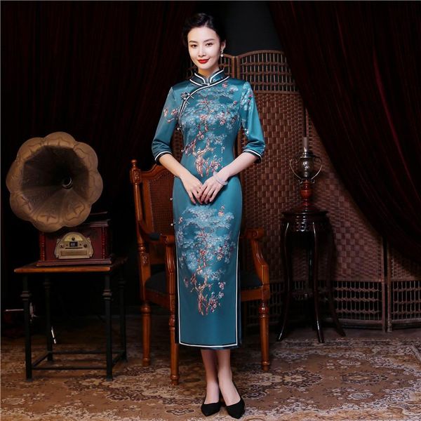 ethnic clothing blue mandarin collar chinese traditional dress gown flower high split qipao female satin cheongsam vintage button vesti, Red
ethnic clothing blue mandarin collar chinese traditional dress gown flower high split qipao female satin cheongsam vintage button vesti, Red