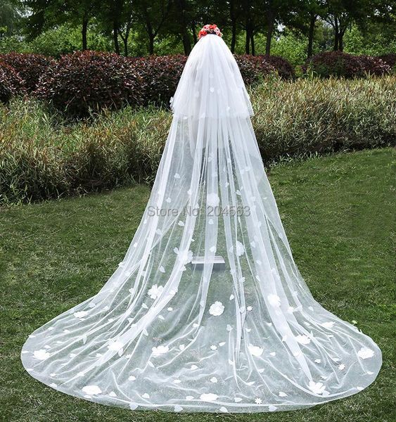 bridal veils two-layer romantic wedding veil with flowers long luxury comb yhg2021, Black
bridal veils two-layer romantic wedding veil with flowers long luxury comb yhg2021, Black
