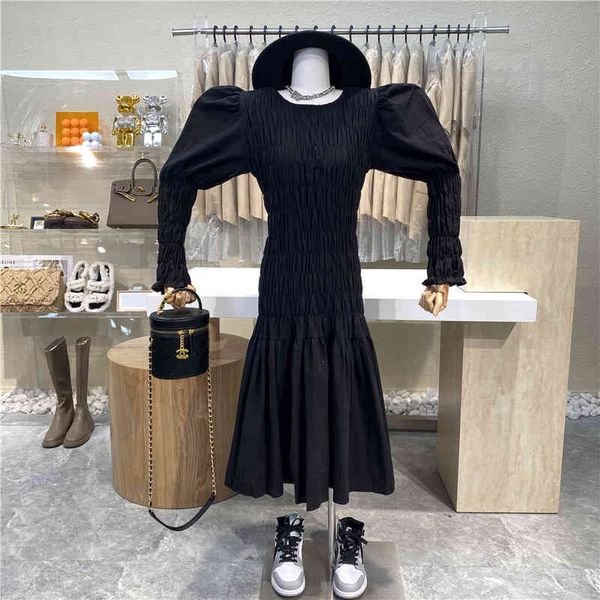 foreign style niche design bubble round collar waist fold thin dress 2021 light dressed in mature fashion, Black;gray
foreign style niche design bubble round collar waist fold thin dress 2021 light dressed in mature fashion, Black;gray