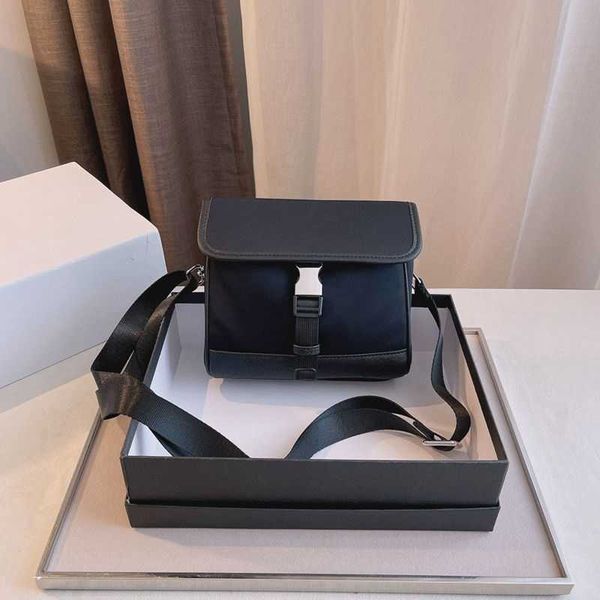 hanghhangbag luxury designer fashion hand handbag handbags backpack wallet purse shoulder crossbody tote bags mini bag trend all-match 524l
hanghhangbag luxury designer fashion hand handbag handbags backpack wallet purse shoulder crossbody tote bags mini bag trend all-match 524l