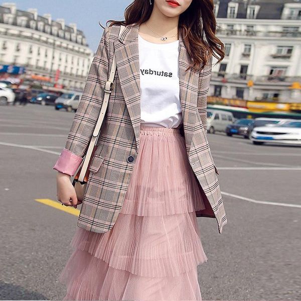 women's suits & blazers spring summer vintage single button plaid women blazer pockets jackets female retro coat work feminino outerwea, White;black
women's suits & blazers spring summer vintage single button plaid women blazer pockets jackets female retro coat work feminino outerwea, White;black