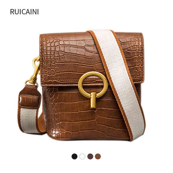 bags handbag hands korean women's geometric flip crocodile texture embossed messenger wide and thin shoulder belt leisure, Black;red
bags handbag hands korean women's geometric flip crocodile texture embossed messenger wide and thin shoulder belt leisure, Black;red