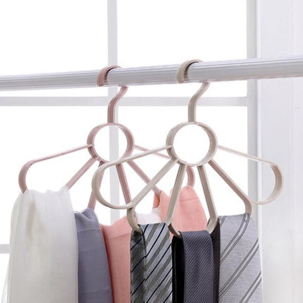 hangers & racks 5 pcs/lot simple petal-shaped scarf holder multifunctional perfect for scarves belt tie necktie
hangers & racks 5 pcs/lot simple petal-shaped scarf holder multifunctional perfect for scarves belt tie necktie