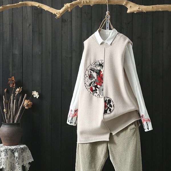 women's sweaters 2021 spring winter style woman's knitted vest loose sleeveless embroidery ethnic sweater retro chaleco sueter, White;black
women's sweaters 2021 spring winter style woman's knitted vest loose sleeveless embroidery ethnic sweater retro chaleco sueter, White;black
