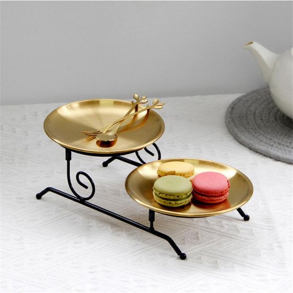 dishes & plates metal double layer cake stand european modern iron art tableware storage combination detachable dessert fruit tray bracket
dishes & plates metal double layer cake stand european modern iron art tableware storage combination detachable dessert fruit tray bracket
