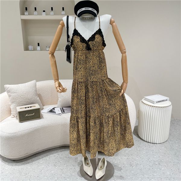 dresses spring summer fashion niche design lace leopard edge slip cleavage ice cream open back dress, Black;gray
dresses spring summer fashion niche design lace leopard edge slip cleavage ice cream open back dress, Black;gray