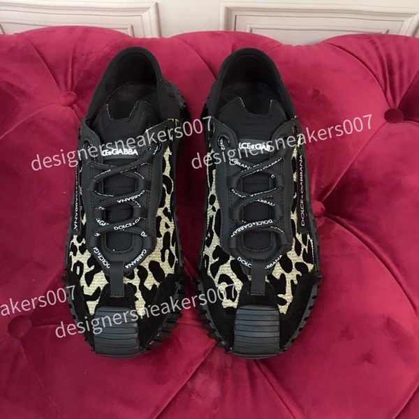 2022 mens women boots casual shoes white air cushion triple s low make old combination sports size eur 35-41, Black
2022 mens women boots casual shoes white air cushion triple s low make old combination sports size eur 35-41, Black