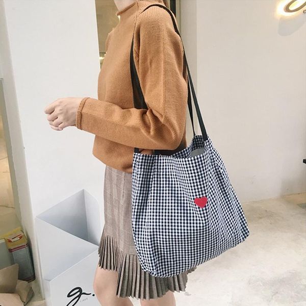 duffel bags women canvas shoulder bag black white plaid red heart deer embroidery ladies shopping handbags totes cotton cloth beach
duffel bags women canvas shoulder bag black white plaid red heart deer embroidery ladies shopping handbags totes cotton cloth beach