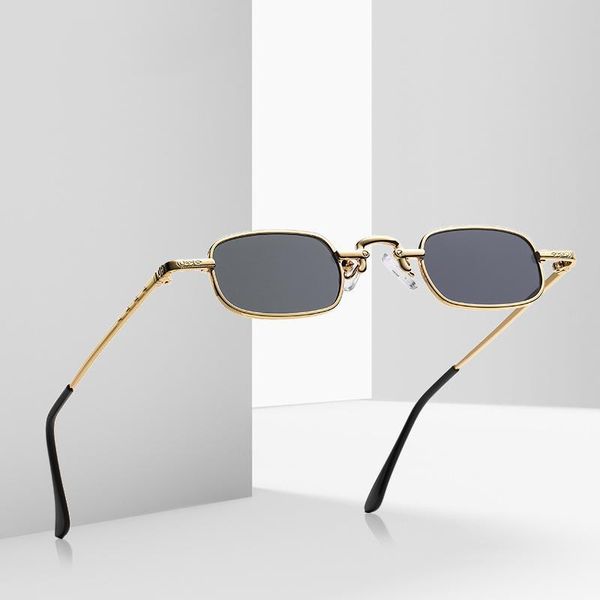 vintage personality steampunk gothic small sunglasses for women men retro metal square frame uv400 sun glasses 2021, White;black
vintage personality steampunk gothic small sunglasses for women men retro metal square frame uv400 sun glasses 2021, White;black