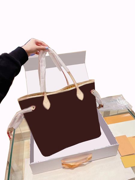 2021 famous brand shopping bag two-piece design handbag ladies classic large capacity retro all-match waterproof brown leather
2021 famous brand shopping bag two-piece design handbag ladies classic large capacity retro all-match waterproof brown leather