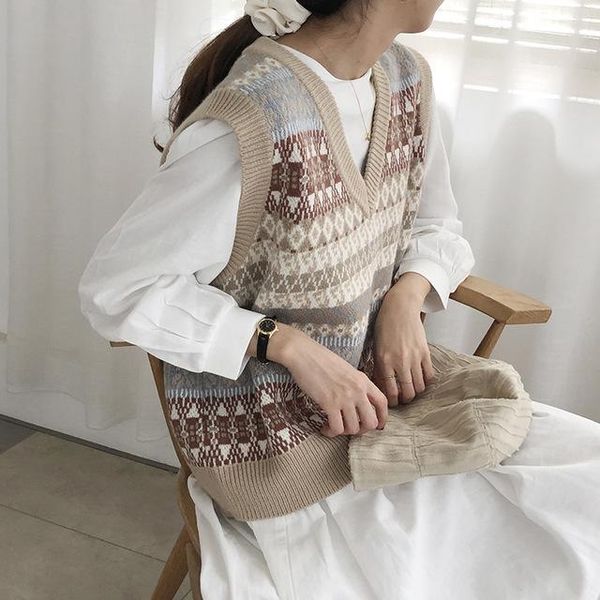 women's vests trend women winter casual vest sleeveless knitted sweater loose stretch color patchwork shirt, Black;white
women's vests trend women winter casual vest sleeveless knitted sweater loose stretch color patchwork shirt, Black;white
