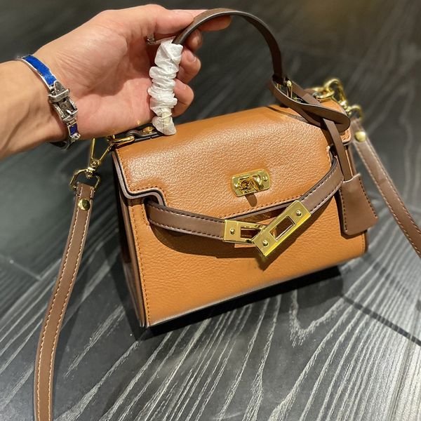 designer mini bag wallet shoulder bags handbags genuine leather high-quality various styles different colors
designer mini bag wallet shoulder bags handbags genuine leather high-quality various styles different colors
