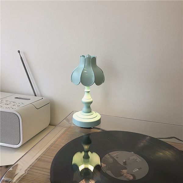 *beautiful little aunt * ins multicolor lotus leaf night light student dormitory desk lamp bedroom ornaments
*beautiful little aunt * ins multicolor lotus leaf night light student dormitory desk lamp bedroom ornaments