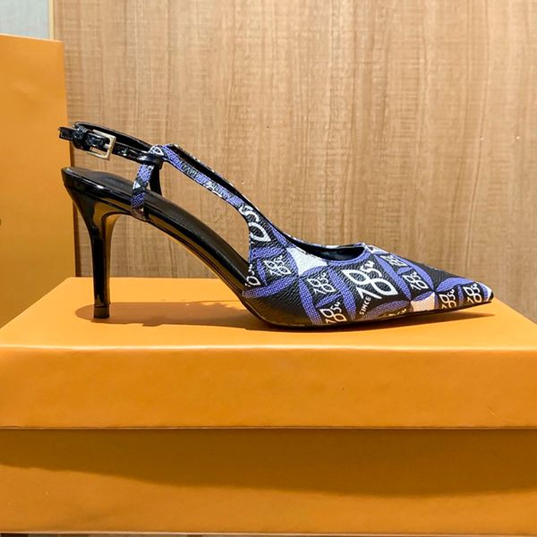 designer women high heels dress shoes paris 2021s old flower printing sandals office ladies back strap stiletto heel 8cm toe shoe party tip, Black
designer women high heels dress shoes paris 2021s old flower printing sandals office ladies back strap stiletto heel 8cm toe shoe party tip, Black