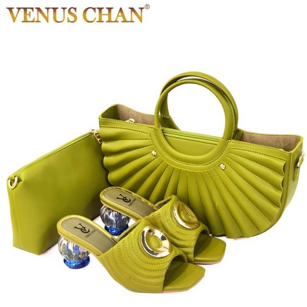 itallian design 2021 arrival fashion avocado color party elegant women shoes and bag set full of rhinestone mixing metal dress, Black
itallian design 2021 arrival fashion avocado color party elegant women shoes and bag set full of rhinestone mixing metal dress, Black