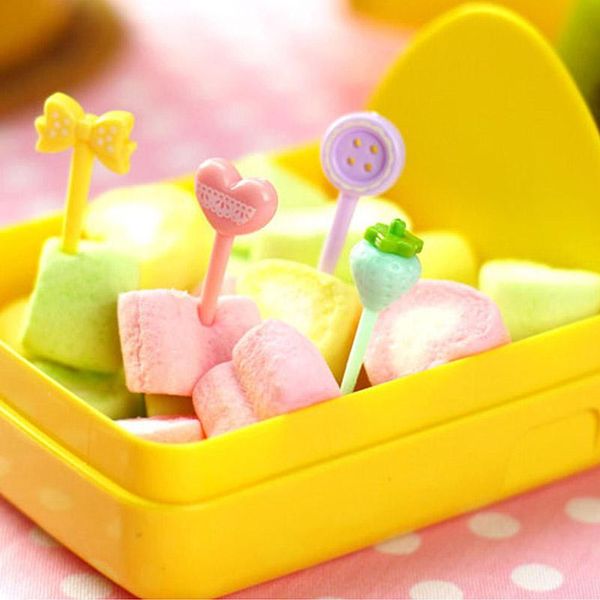 forks 8pcs/set fork heart/bowknot/pepper/button mini fruit snack supplies pp plastic party decor
forks 8pcs/set fork heart/bowknot/pepper/button mini fruit snack supplies pp plastic party decor