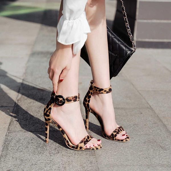 dress shoes heel high heels 35-40 2021 style leopard print sandals, Black
dress shoes heel high heels 35-40 2021 style leopard print sandals, Black