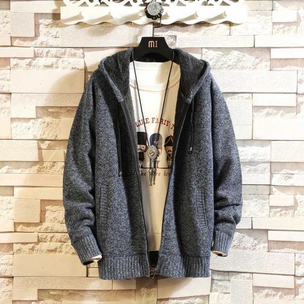 fashion sweater men's autumn and winter plush bulky t-shirt solid color coat hooded cardigan, White;black
fashion sweater men's autumn and winter plush bulky t-shirt solid color coat hooded cardigan, White;black