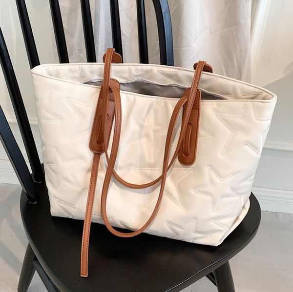 evening bags european and american large capacity wild 2021 trendy fashion ladies shoulder bag soft surface commuter tote
evening bags european and american large capacity wild 2021 trendy fashion ladies shoulder bag soft surface commuter tote