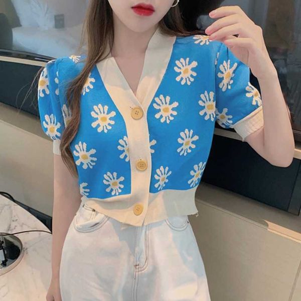 summer korean knitted cardigan short sleeve v-neck vintage fashion floral daisy sweaters 210531, White
summer korean knitted cardigan short sleeve v-neck vintage fashion floral daisy sweaters 210531, White