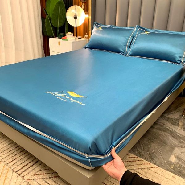 sheets & sets 1pc satin fitted sheet 180x200cm solid color mattress cover breathable soft summer bed set wholesale(no case)
sheets & sets 1pc satin fitted sheet 180x200cm solid color mattress cover breathable soft summer bed set wholesale(no case)