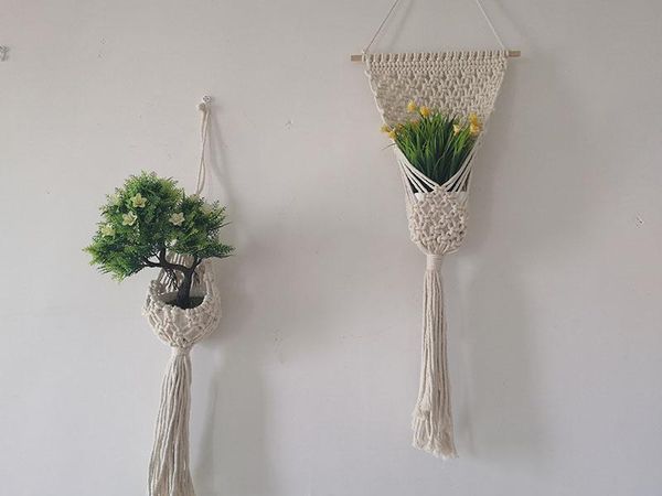 tapestries boho hand-woven macrame wall hanging basket room decor aesthetic mounted planter holder cotton rope plant pot tapestry
tapestries boho hand-woven macrame wall hanging basket room decor aesthetic mounted planter holder cotton rope plant pot tapestry