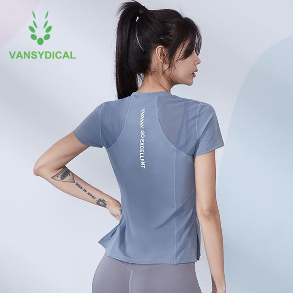 summer sports running t-shirts women yoga shirts gym short sleeve quick dry fitness workout sportswear reflective letters jerseys, Black;blue
summer sports running t-shirts women yoga shirts gym short sleeve quick dry fitness workout sportswear reflective letters jerseys, Black;blue