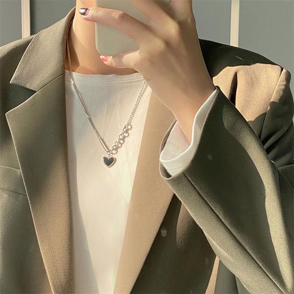 pendant necklaces 2021 kpop vintage heart choker chain necklace for women gothic silver color sweater egirl collier femme jewelry
pendant necklaces 2021 kpop vintage heart choker chain necklace for women gothic silver color sweater egirl collier femme jewelry